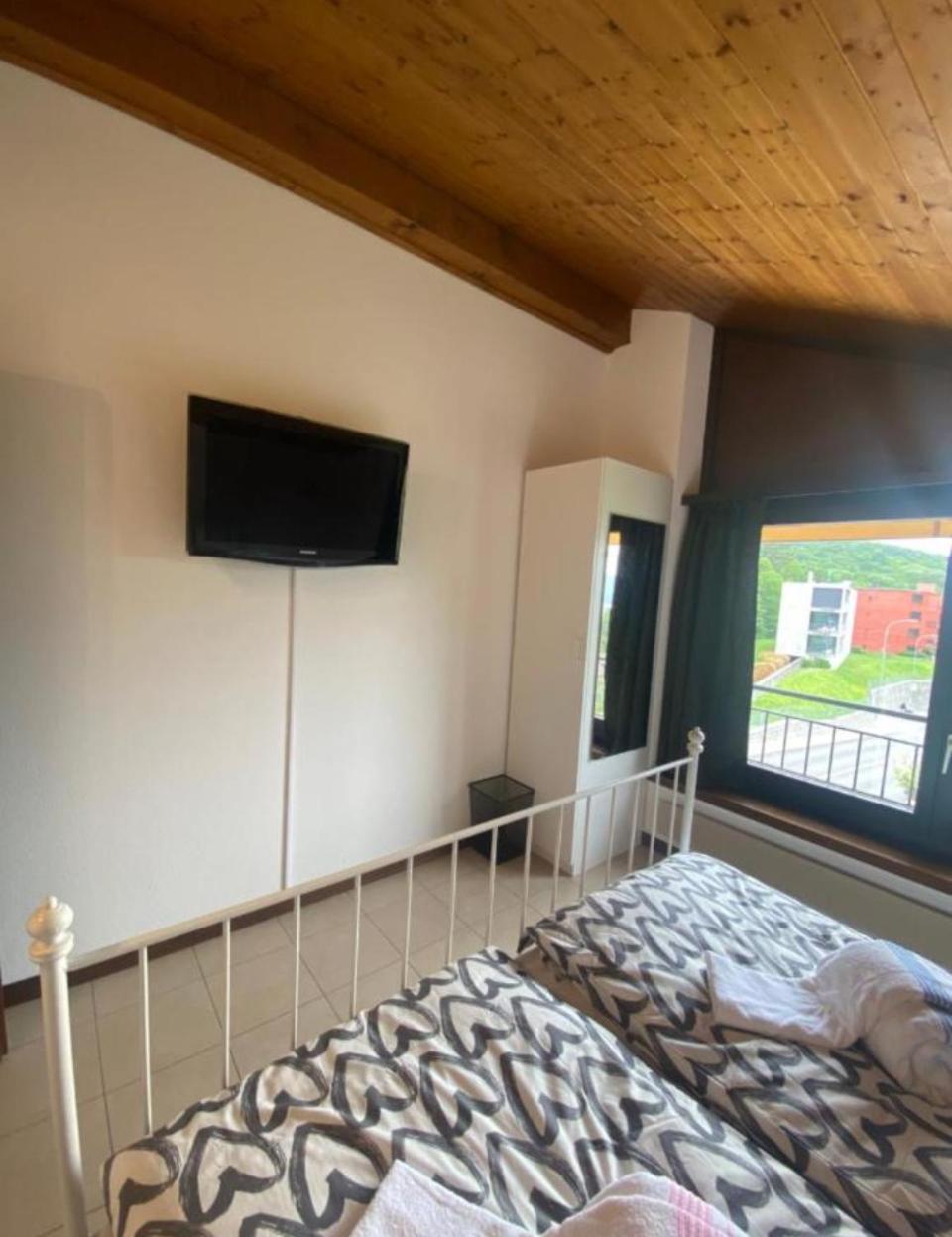 Bellavista Cureglia Bed & Breakfast ภายนอก รูปภาพ